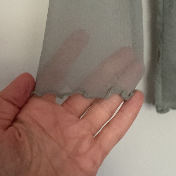 Fine mesh sleeved tunic by an Neesh.NWT - Picture 3 of 7